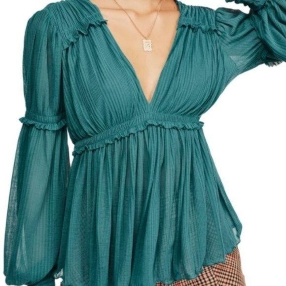 Free People Tops - Free People Day Dreaming Top Real Night